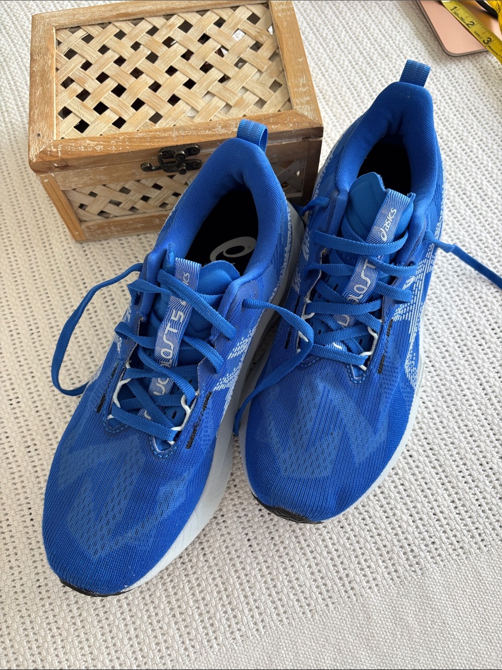 Asics Novablast Men's Bright Blue Lightweight Running Trainers - Picture 5 of 9